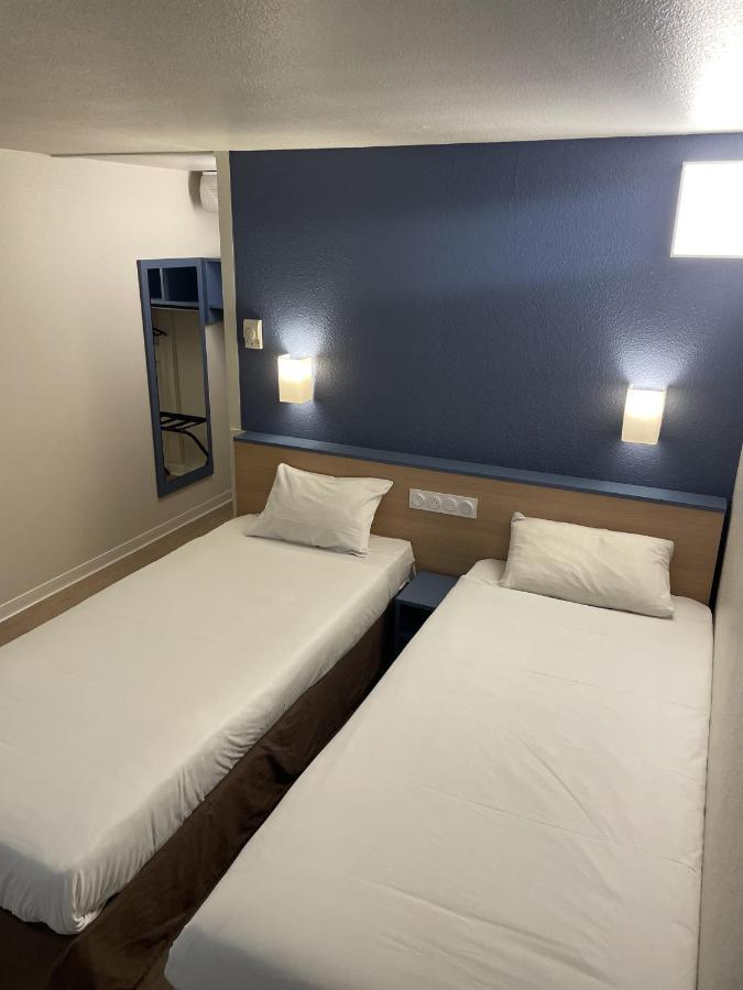Kyriad Direct Montpellier St Jean De Vedas - La Peyriere Сен-Жан-де-Ведас Екстер'єр фото